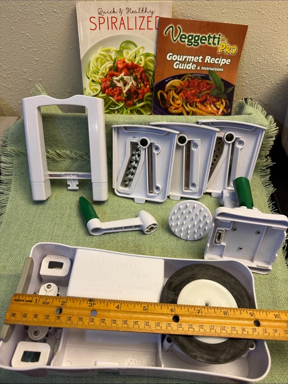 Pro White and Green Vegetable Spiralizer and Like-New Cookbook
